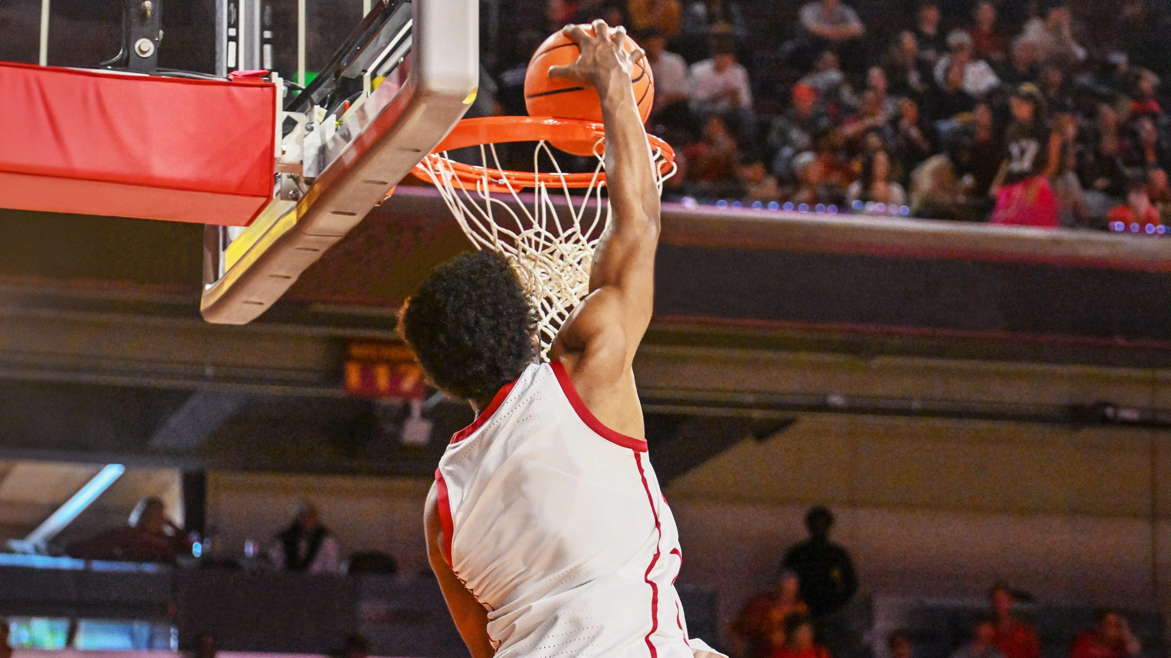 Washington Huskies  at USC Trojans Basketball