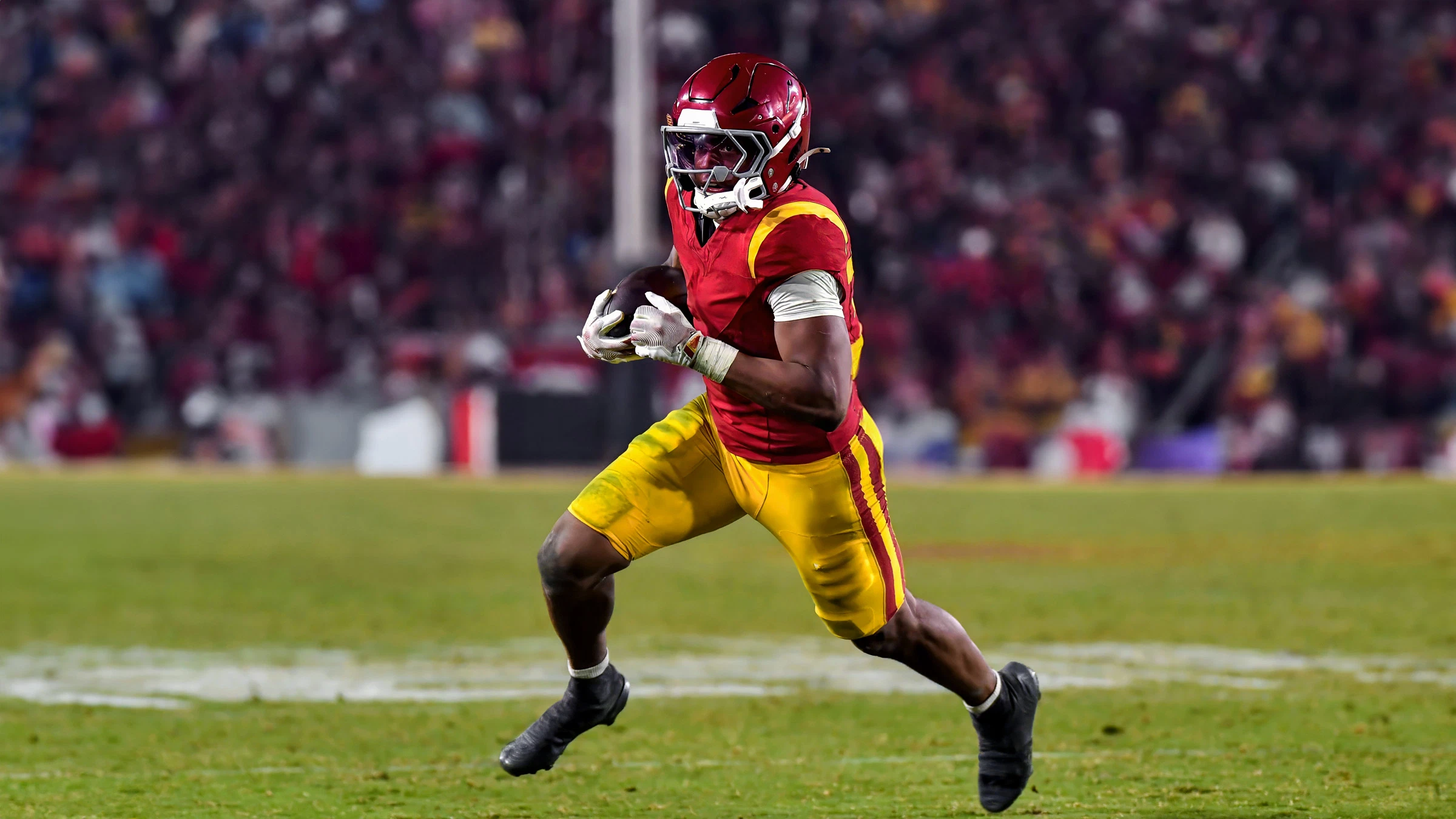 Oregon Ducks at USC Trojans Football