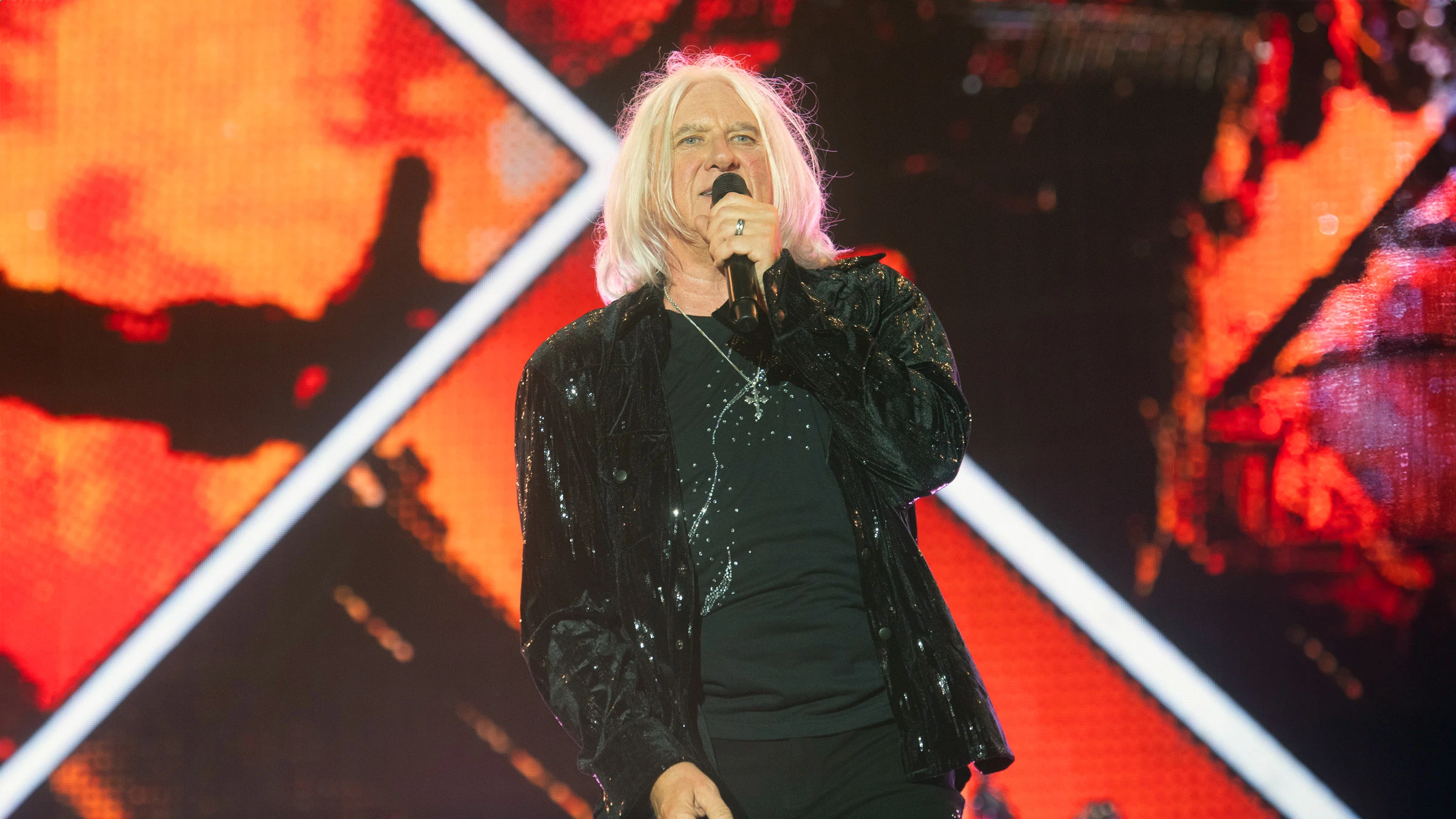 Def Leppard and Goo Goo Dolls
