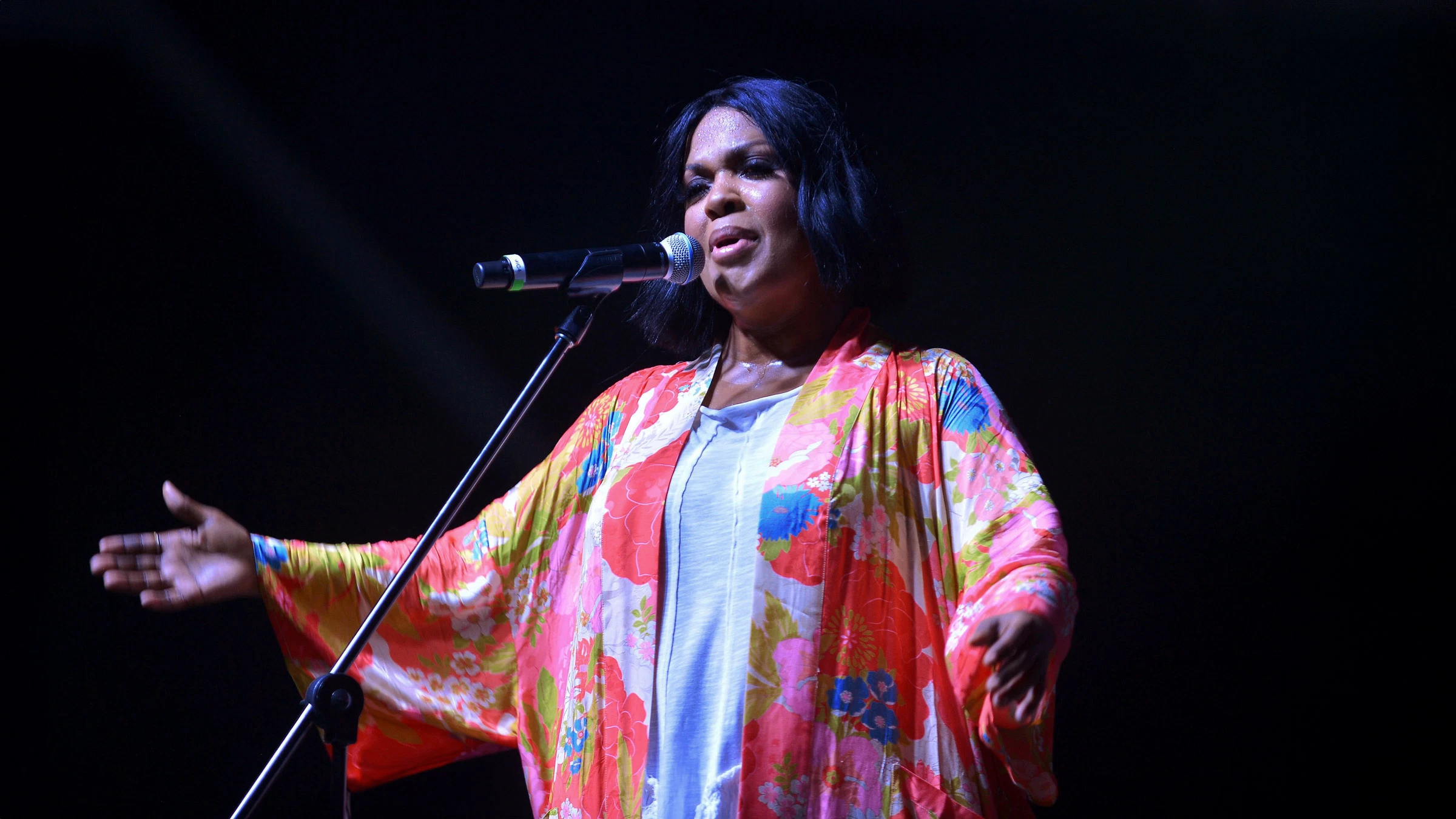 CeCe Winans