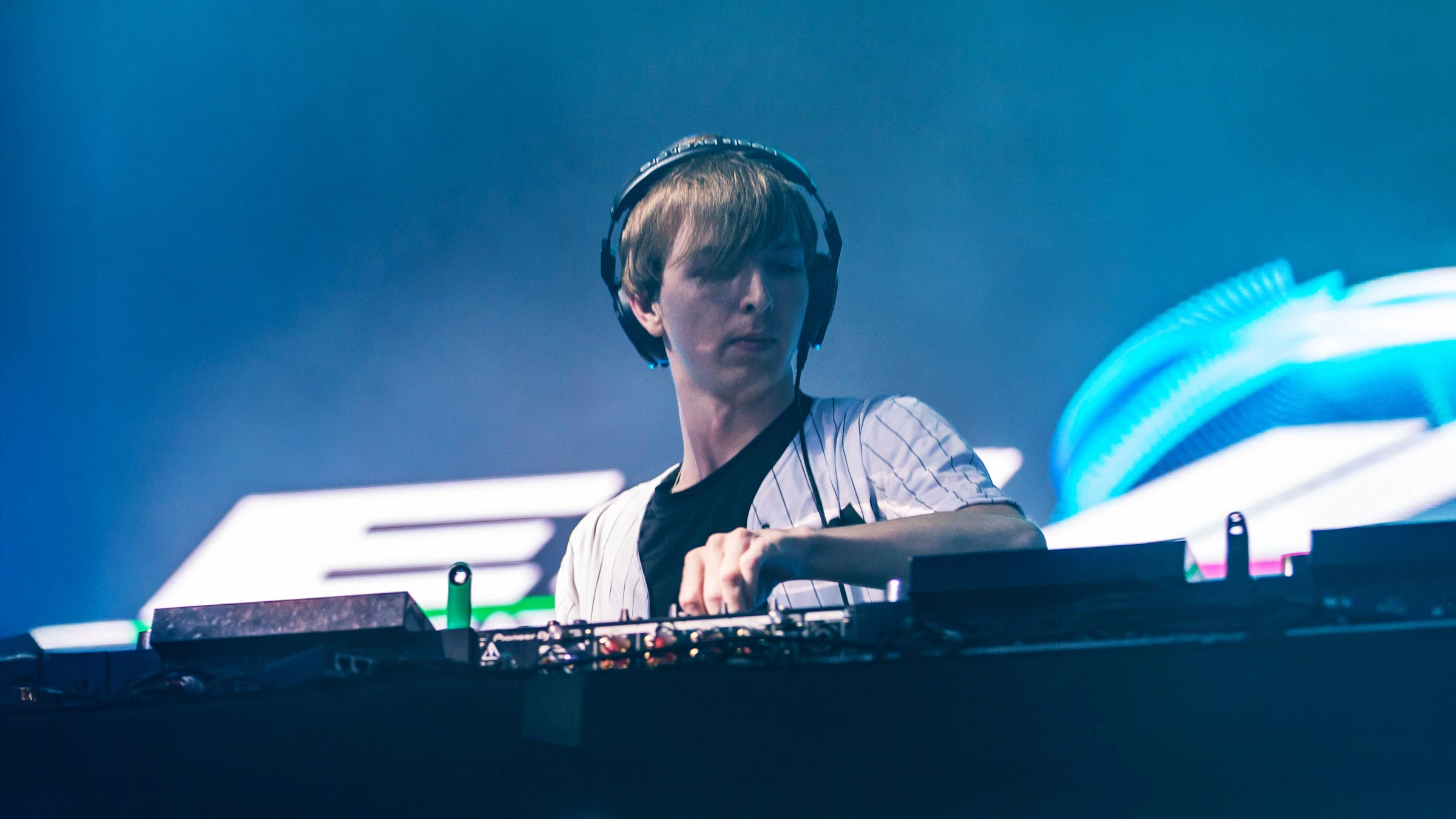 Whethan