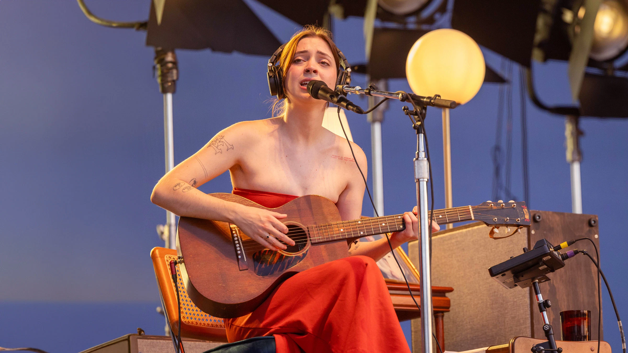 Lizzy McAlpine