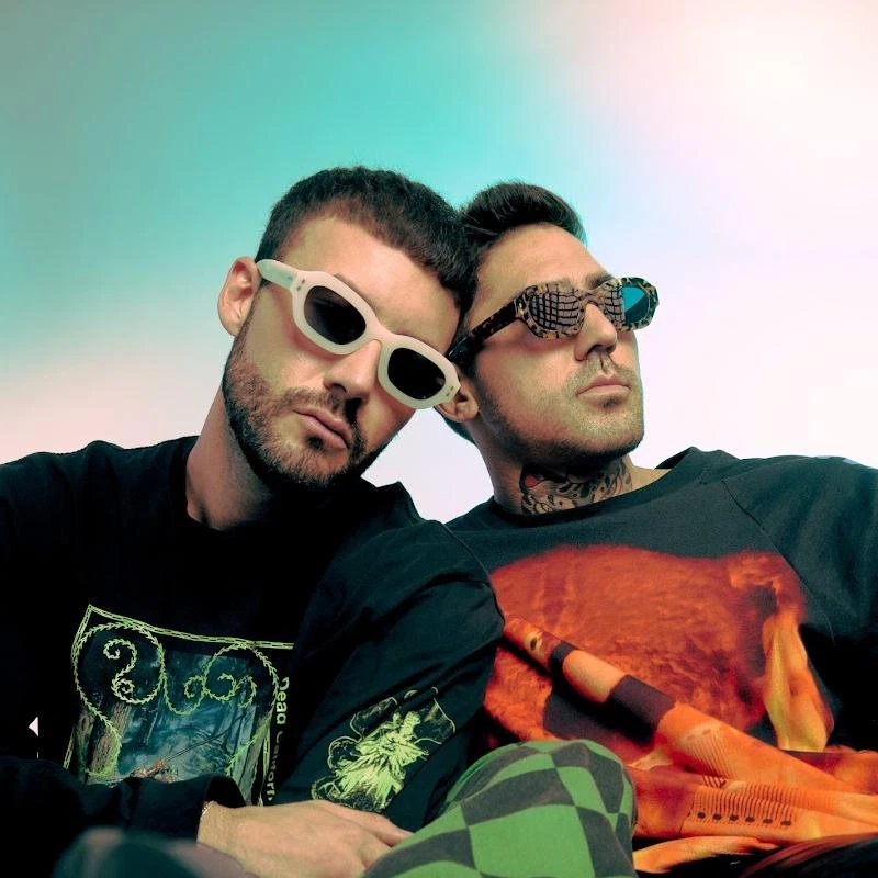 Tom & Collins