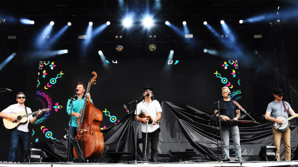 The Infamous Stringdusters