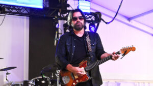 Bob Schneider