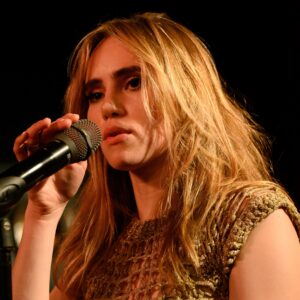 Suki Waterhouse