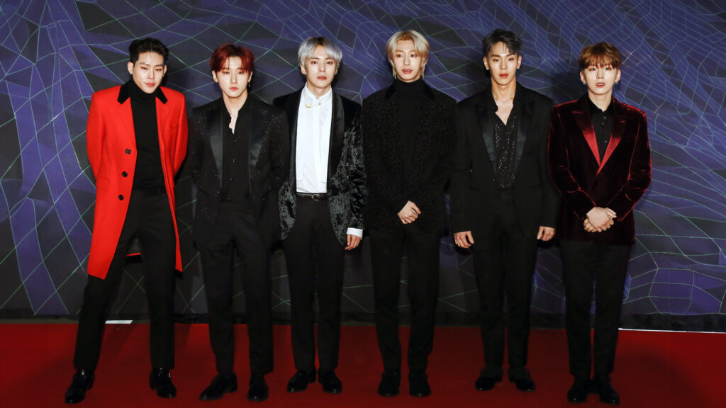 MONSTA X